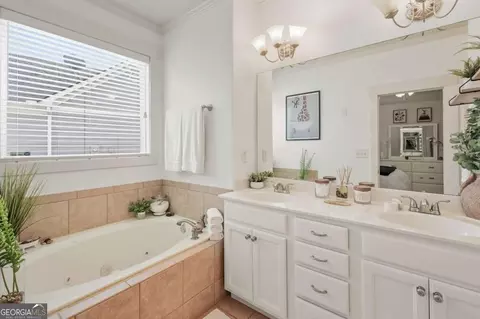 Bath - 175 Pratt Dr, Covington, GA 30014 photo 1 of 4