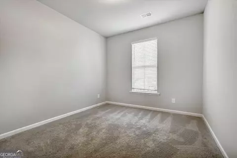 Bedroom - 45 Breckonridge Dr, Covington, GA 30016 photo 6 of 10