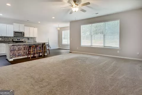 Living - 45 Breckonridge Dr, Covington, GA 30016 photo 1 of 3