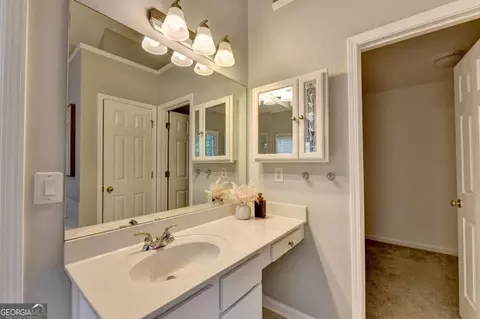 Bath - 3545 Sentry View Trce, Suwanee, GA 30024 photo 5 of 8