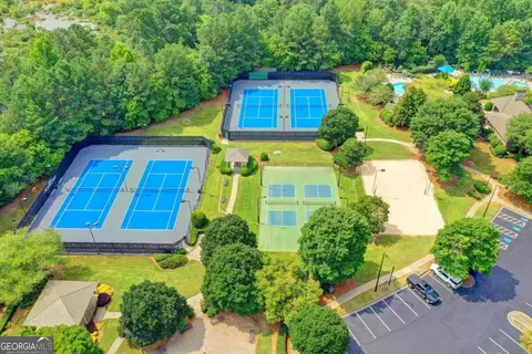 View/Area - 3545 Sentry View Trce, Suwanee, GA 30024 photo 7 of 8
