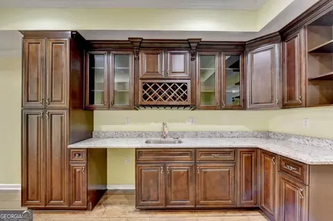 Kitchen - 3545 Sentry View Trce, Suwanee, GA 30024 photo 6 of 6