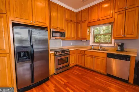 Kitchen - 157 Andrea Cir, Jackson, GA 30233 photo 1 of 1