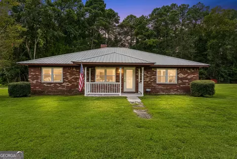 103 W Magnolia Ave, Kingsland, GA 31548