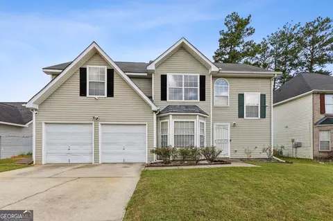 5319 Sapphire Cir, Ellenwood, GA 30294