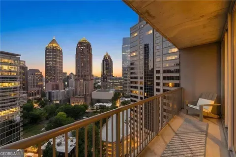 1080 Peachtree St #1916, Atlanta, GA 30309