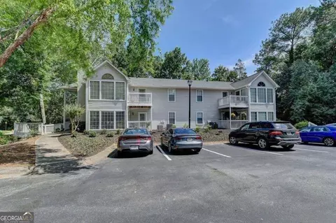 102 Gettysburg Pl, Sandy Springs, GA 30350