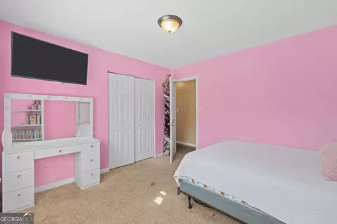Bedroom - 6880 Silver Maple Dr, Rex, GA 30273 photo 5 of 9