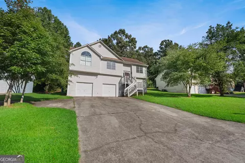 Exterior - 6880 Silver Maple Dr, Rex, GA 30273 photo 7 of 7