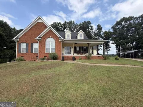 107 Pine Ridge Ct, Summerville, GA 30747