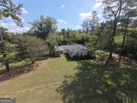 Exterior - 60 Ridge Rd, Macon, GA 31217 photo 2 of 3