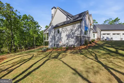 Exterior - 110 Fall Pippin Ct, Clarkesville, GA 30523 photo 5 of 14