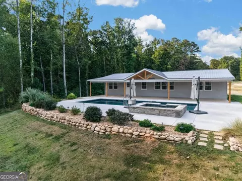 105 Blue Branch Dr, Eatonton, GA 31024