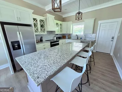 Kitchen - 215 Eighth St, Adel, GA 31620 photo 1 of 5