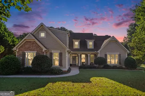 12 Water Oak Dr, Sharpsburg, GA 30277