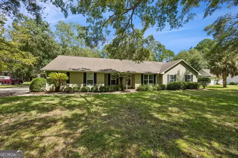 107 New Hammock Cir, Saint Marys, GA 31558