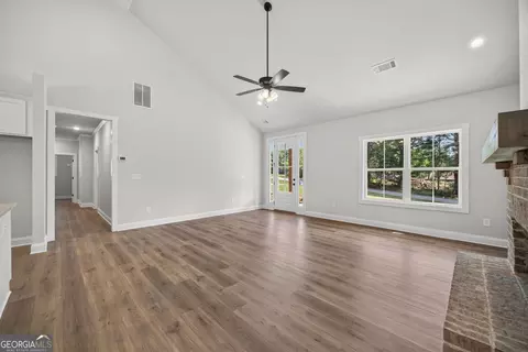 Living - 63 Paul Smith Rd, Covington, GA 30014 photo 3 of 5