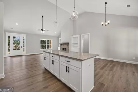 Entry Way - 63 Paul Smith Rd, Covington, GA 30014 photo 3 of 6