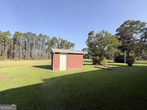 Exterior - 1182 E Us Hwy 280, Lyons, GA 30436 photo 6 of 8