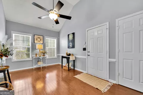 Entry Way - 440 Berkshire Dr, Covington, GA 30016 photo 4 of 6