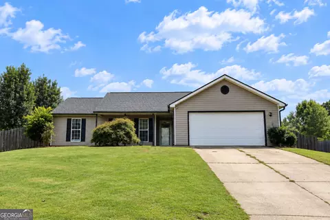 485 Raymond Dr, Winder, GA 30680