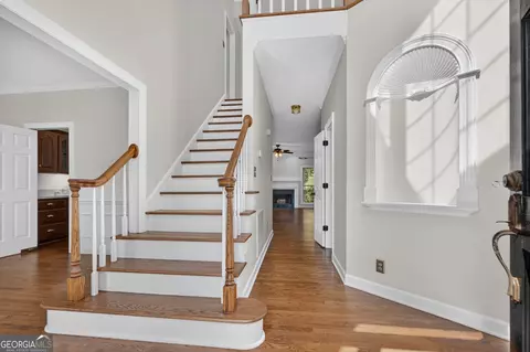 Entry Way - 21 Saddlebrook Dr SE, Rome, GA 30161 photo 1 of 4