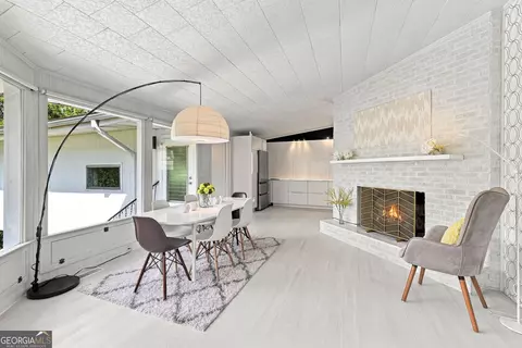 Dining - 199 Sunrise Cir, Cornelia, GA 30531 photo 1 of 3