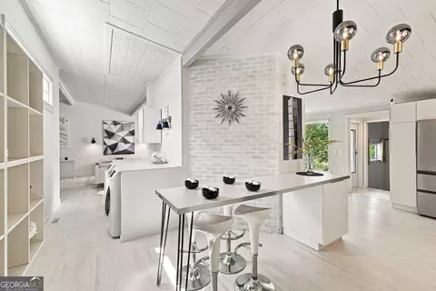 Kitchen - 199 Sunrise Cir, Cornelia, GA 30531 photo 5 of 6