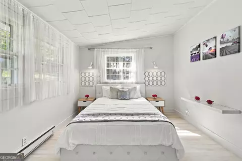Bedroom - 199 Sunrise Cir, Cornelia, GA 30531 photo 9 of 10