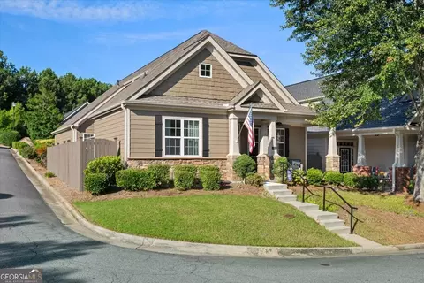 301 Glens Way, Woodstock, GA 30188