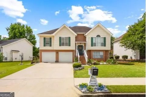 8107 Birch Walk Dr, Riverdale, GA 30274
