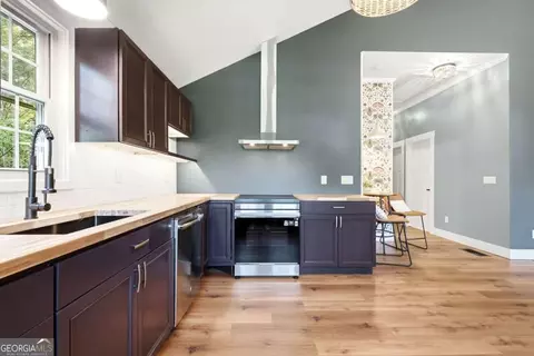 Kitchen - 200 Eleanor Dr, Covington, GA 30016 photo 7 of 7