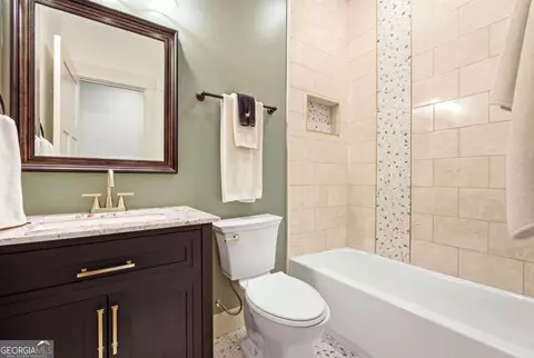 Bath - 200 Eleanor Dr, Covington, GA 30016 photo 1 of 4