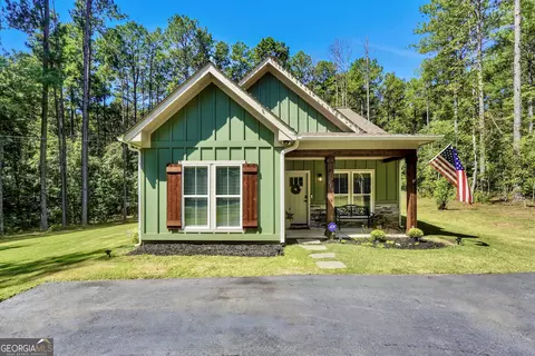 215 Crooked Creek Bay Rd, Eatonton, GA 31024