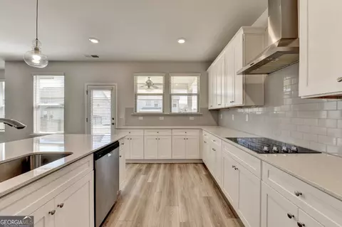 Kitchen - 2741 Dolce Rd, Dacula, GA 30019 photo 4 of 8