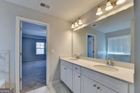 Bath - 2741 Dolce Rd, Dacula, GA 30019 photo 2 of 3
