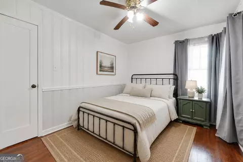 Bedroom - 105 Pine St, Barnesville, GA 30204 photo 2 of 3