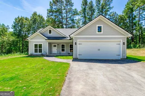 50 Tommy Ln, Rossville, GA 30741