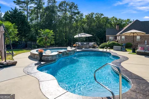 Exterior - 4031 Rotterdam Pass, Hampton, GA 30228 photo 7 of 12