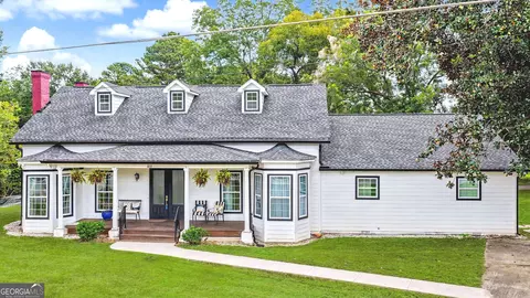 211 Cobb St, Palmetto, GA 30268