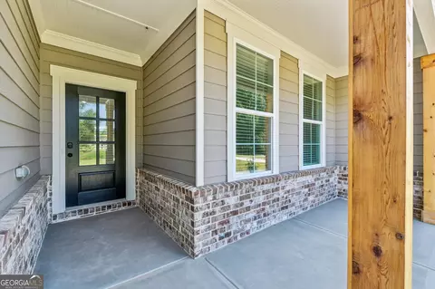 Exterior - 574 Gene Bell Rd, Monroe, GA 30655 photo 5 of 14