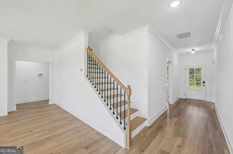 Entry Way - 574 Gene Bell Rd, Monroe, GA 30655 photo 5 of 5