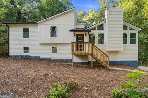 2411 Cochise Dr, Acworth, GA 30102