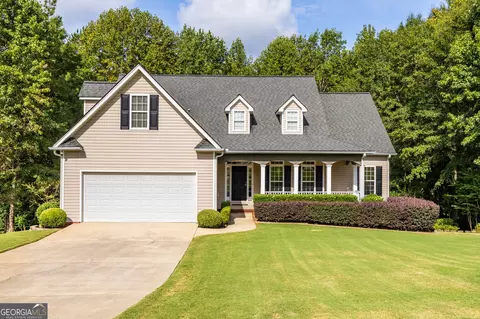 16 Mcadam Ct, Newnan, GA 30263