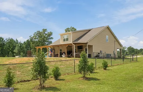 Exterior - 279 Davis Rd, Gray, GA 31032 photo 3 of 6