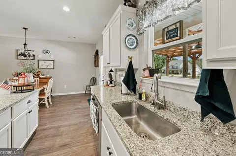 Kitchen - 279 Davis Rd, Gray, GA 31032 photo 3 of 5