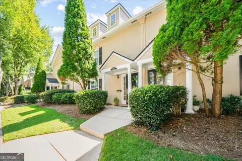 1402 Brighton Pt, Sandy Springs, GA 30328