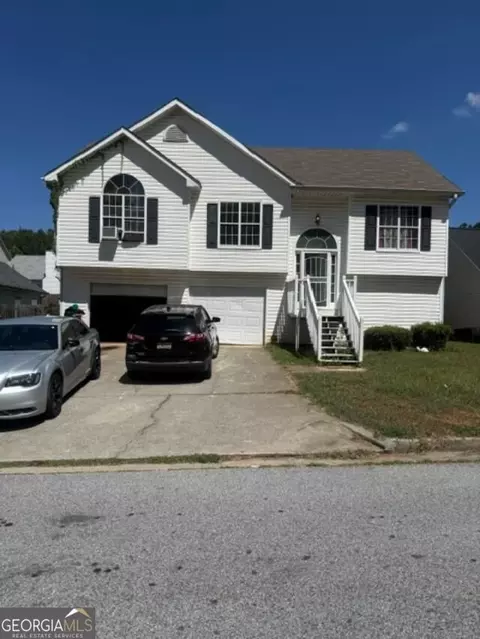 1582 Isleworth Cir, Atlanta, GA 30349