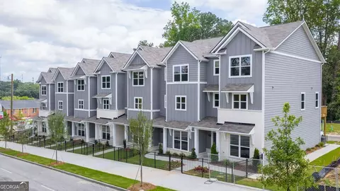 1325 Lakota Pl, Atlanta, GA 30315