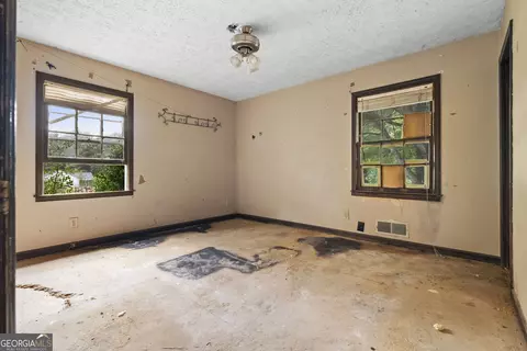 Bedroom - 1031 Second St, Bishop, GA 30621 photo 3 of 5